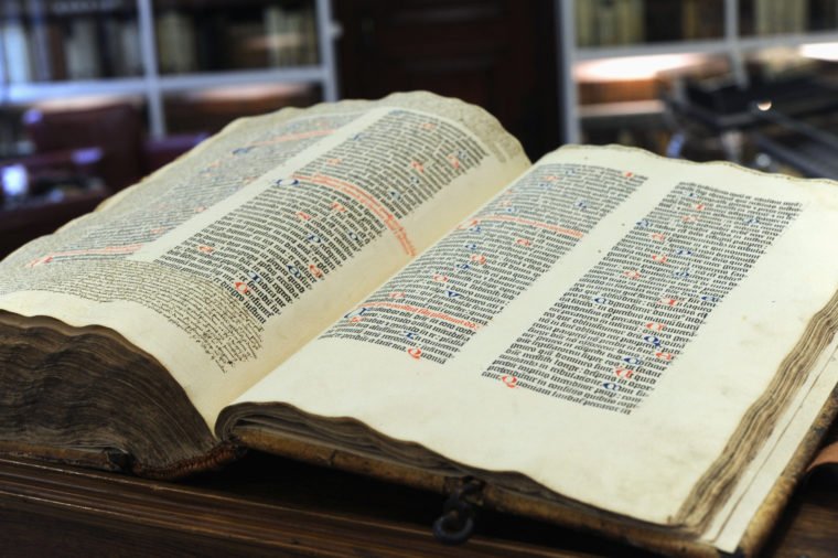 the gutenberg bible johannes gutenberg